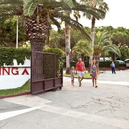 La Siesta & Parque de Campismo